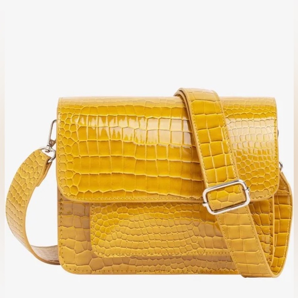 Lisa Says Gah! Cayman Pocket Sunrise Purse